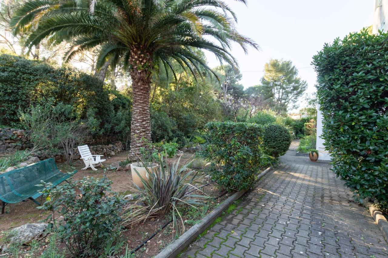 Les Pierreplane Apartment Bandol Exterior photo